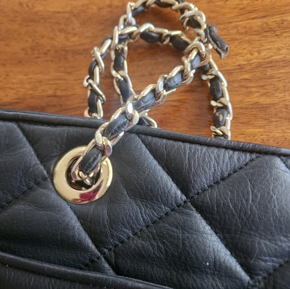 Morgan Taylor Quilted Chain Strap Shoulder Bag - Picture 7 of 8